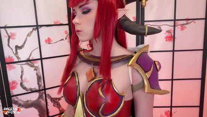 Страстный секс с грудастой Alexstrasza из World of Warcraft